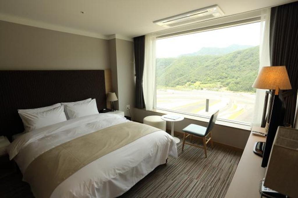 Inje Speedium Hotel & Resort Εξωτερικό φωτογραφία